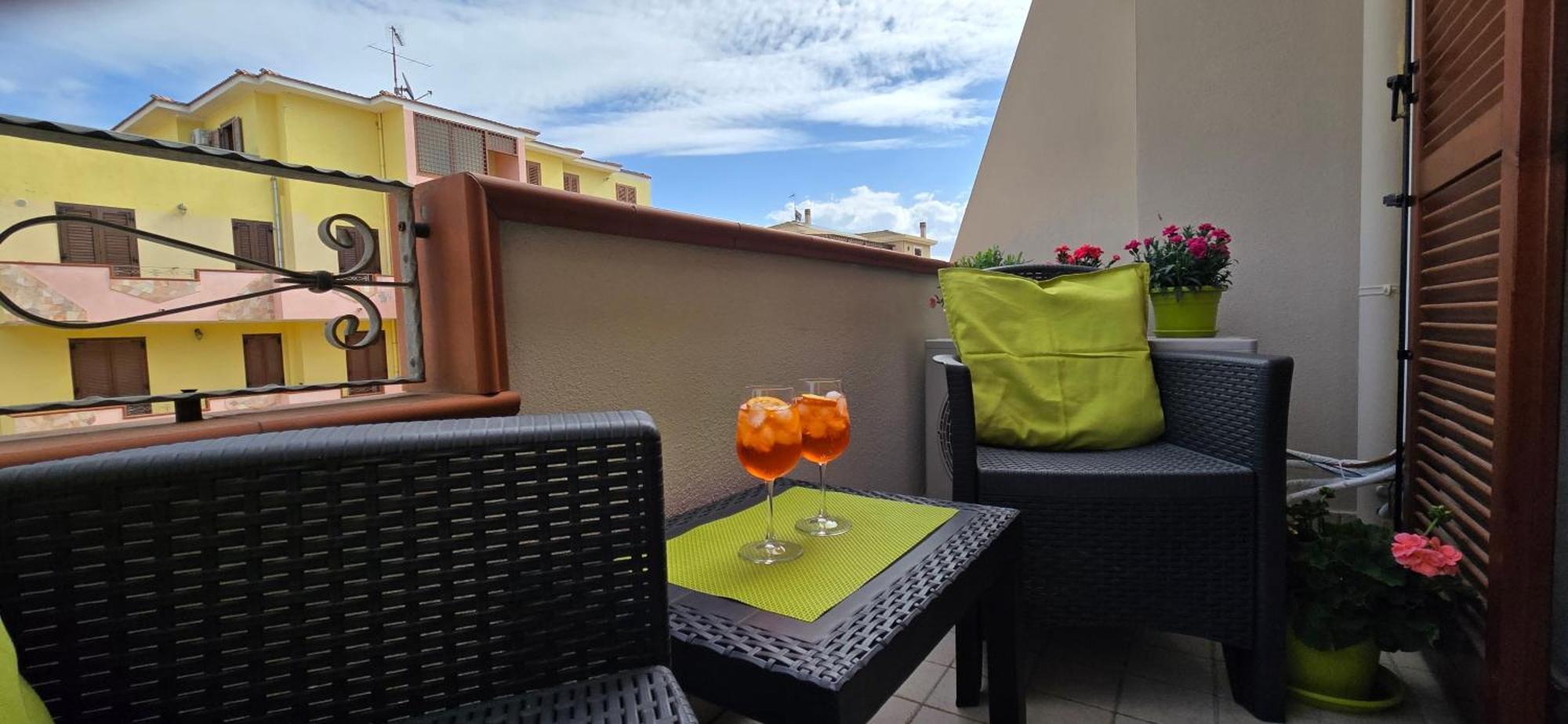 Casa Rosy - Stanza Privata Con Bagno Esclusivo E Parcheggio Gratuito Apartment Porto Torres Luaran gambar